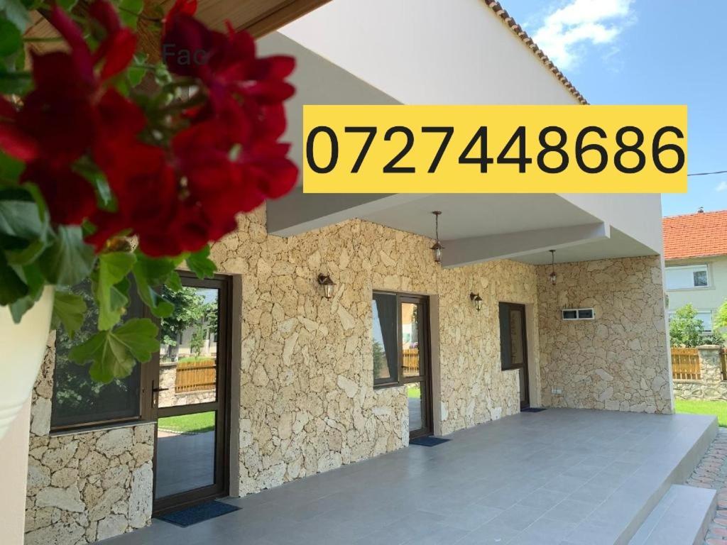 Casa Roka Apartment Eselnita Ngoại thất bức ảnh