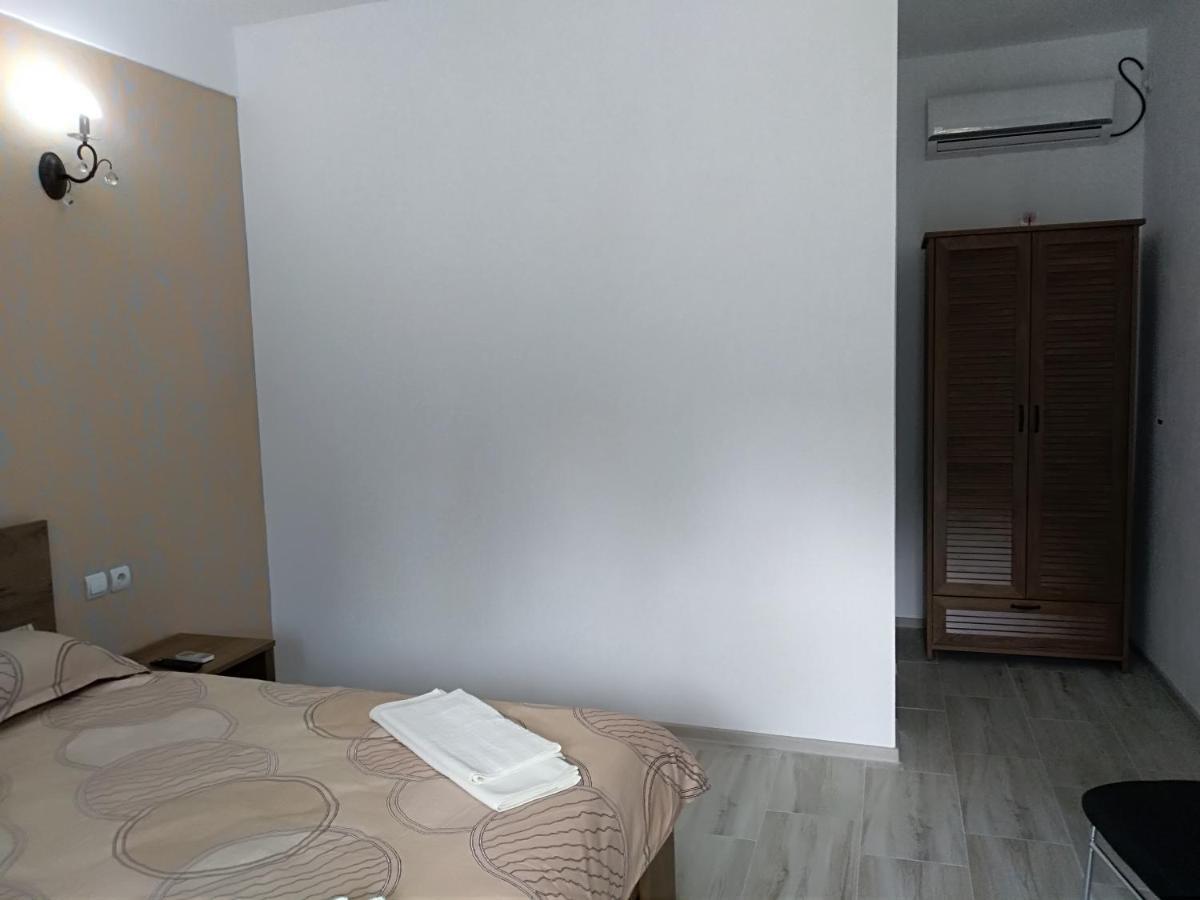Casa Roka Apartment Eselnita Ngoại thất bức ảnh